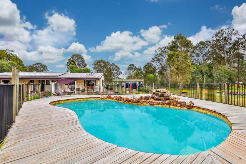 311-327 Latimer Road Buccan QLD 4207 - Image 2