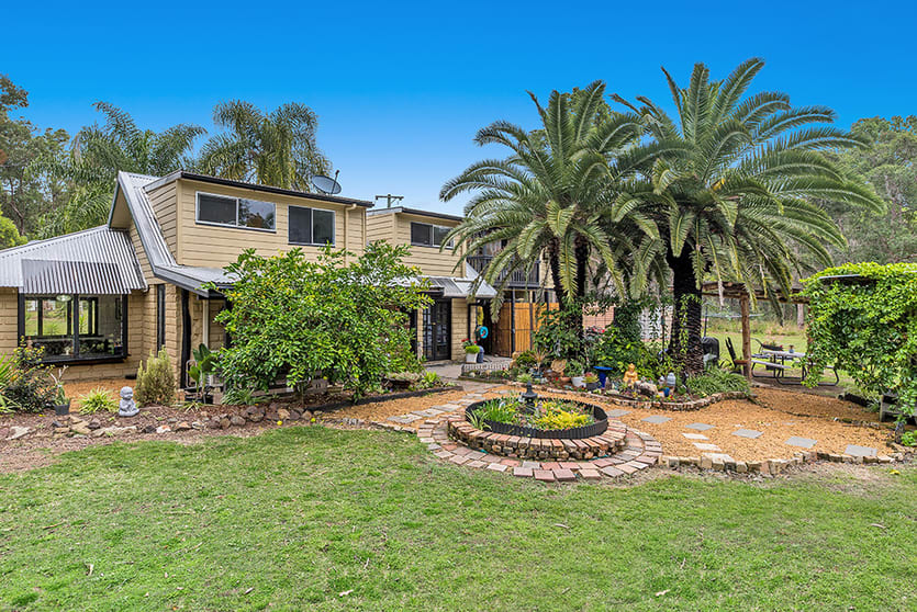 Click to view all images 6189 Summerland Way Camira NSW 2469 - Image 2