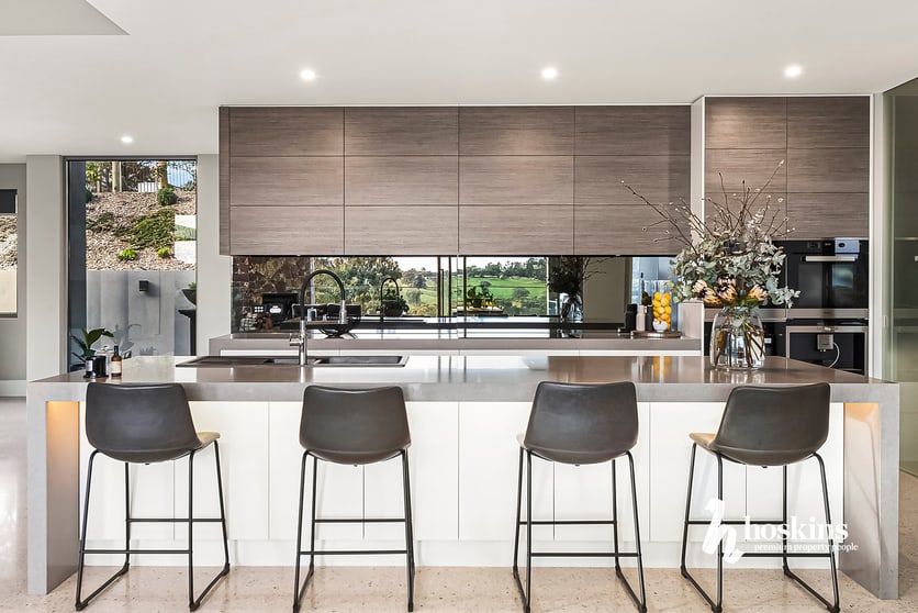 Click to view all images 184 Nicholas Lane Kangaroo Ground VIC 3097 - Image 3