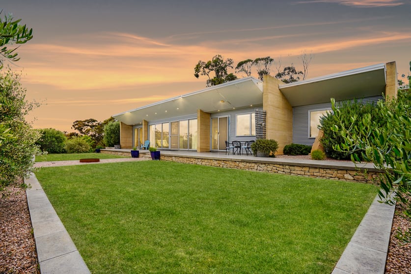 Click to view all images 103 Hard Hill Rd Armstrong VIC 3377 - Image 2