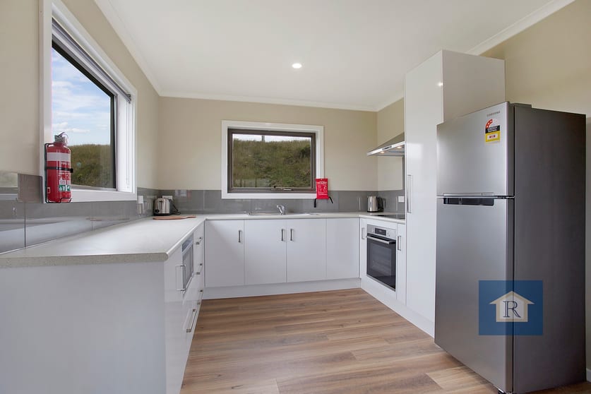 Click to view all images 7914 Great Ocean Rd Princetown VIC 3269 - Image 2