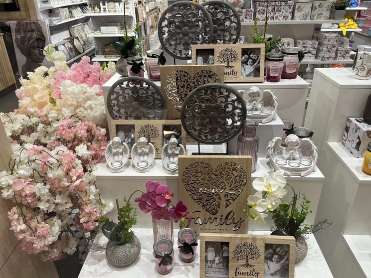 Click to view all images Shop & Retail business for sale in Port Adelaide - Image 2