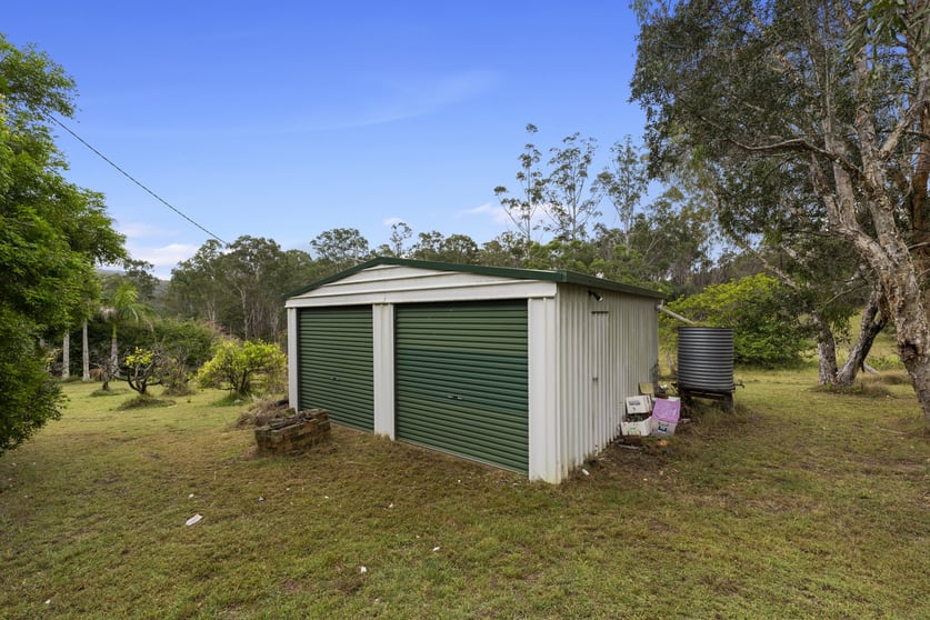 Click to view all images 2803 Armidale Road Blaxlands Creek NSW 2460 - Image 3
