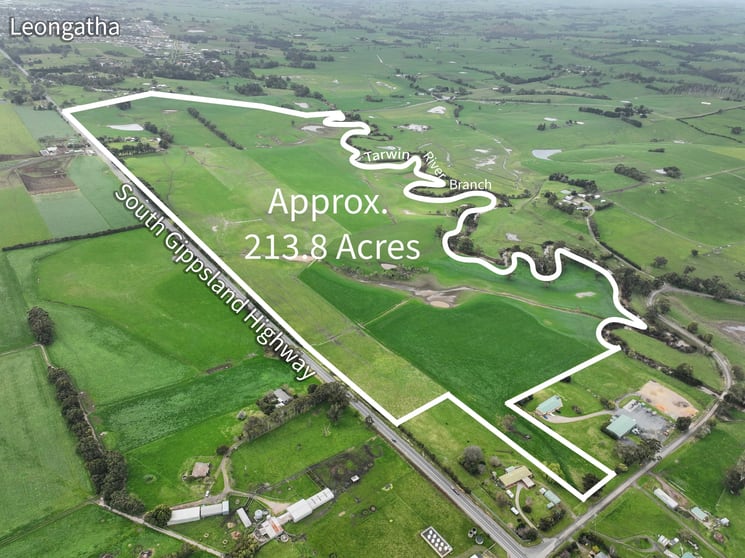 Click to view all images 345 South Gippsland Highway Leongatha South VIC 3953 - Image 1