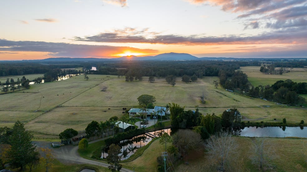 Click to view all images 244 Menarcobrinni Road South West Rocks NSW 2431 - Image 1