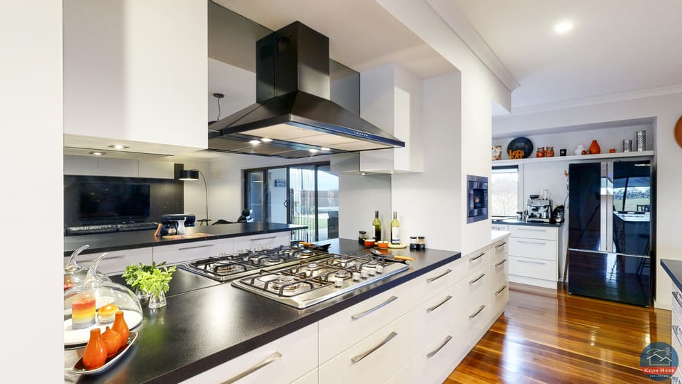 Click to view all images 1396 Byrneside Kyabram Road Lancaster VIC 3620 - Image 3