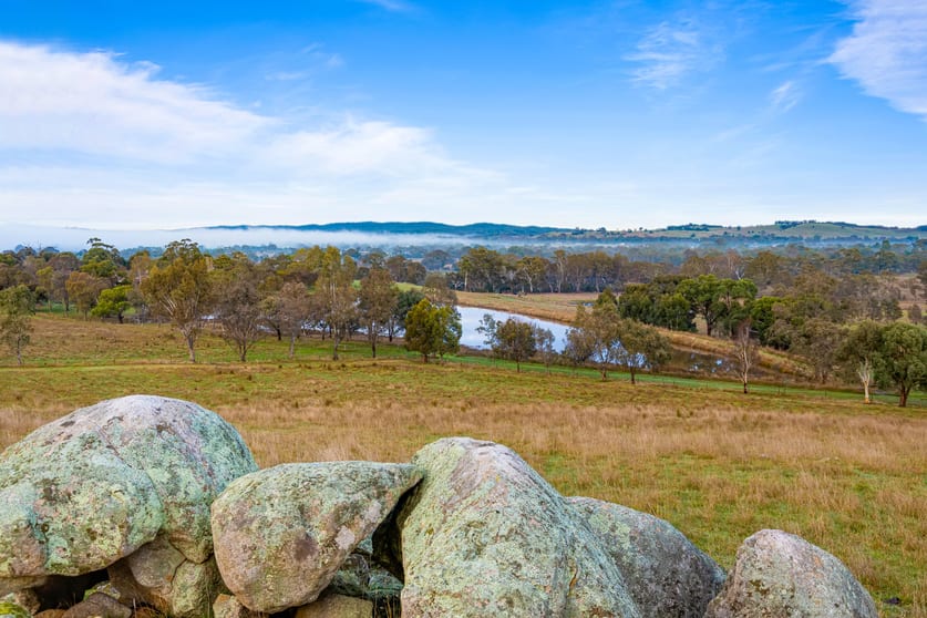 Click to view all images 24 Pollards Road Taradale VIC 3447 - Image 3