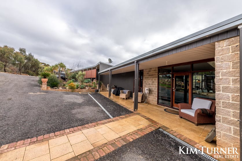 Click to view all images 148 Waterfall Road Wilberforce WA 6302 - Image 2