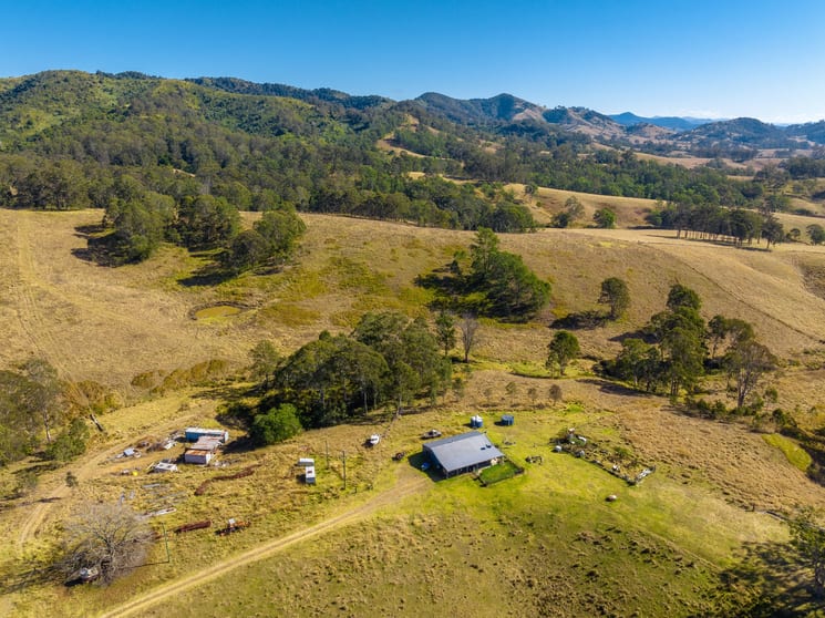 Click to view all images 421 Bakers Creek Road Gloucester NSW 2422 - Image 2