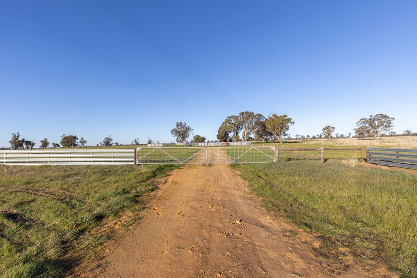 Click to view all images Lot 42A and 42B Davies Road Apsley VIC 3319 - Image 3