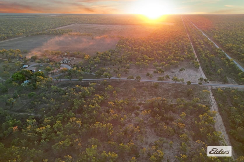 Click to view all images 4320 Stuart Highway Katherine NT 0850 - Image 2