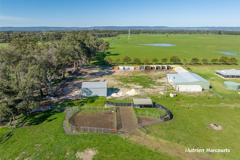 Click to view all images 358 Harts Road Coolup WA 6214 - Image 3