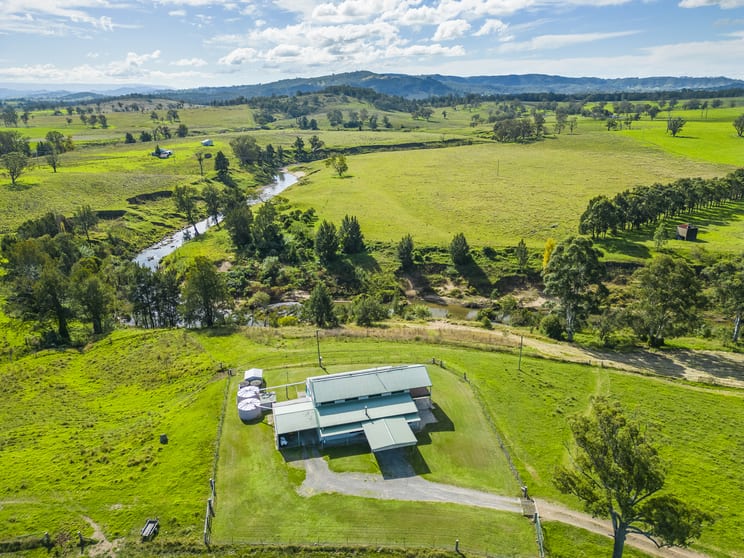 Click to view all images 598 Gresford Road Vacy NSW 2421 - Image 2