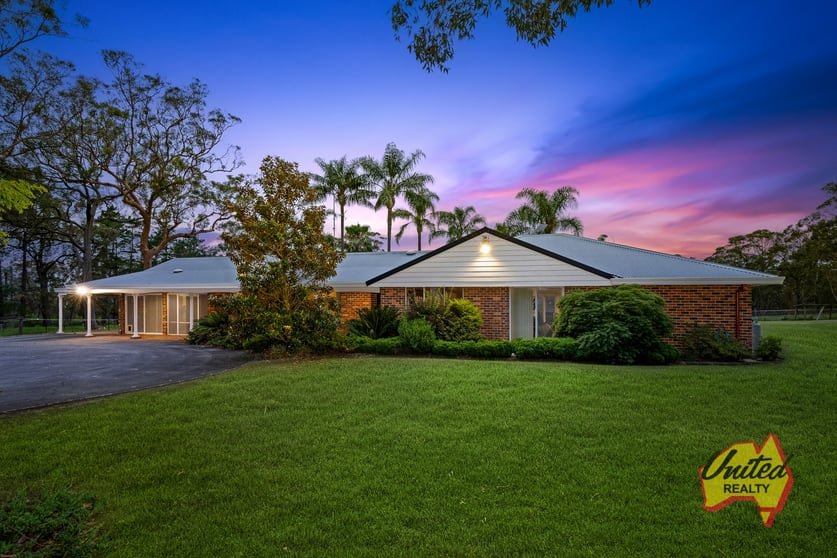 Click to view all images 1305 Burragorang Road Oakdale NSW 2570 - Image 2
