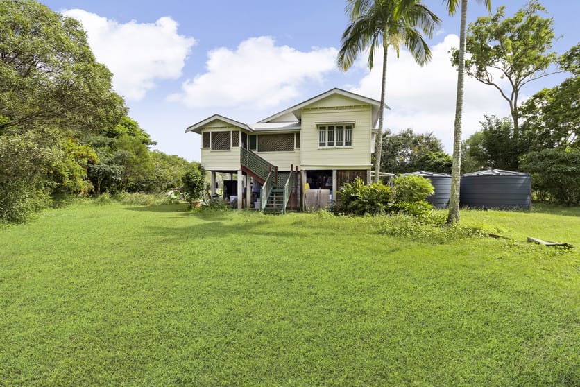 Click to view all images 1396 Booral Road Sunshine Acres QLD 4655 - Image 1