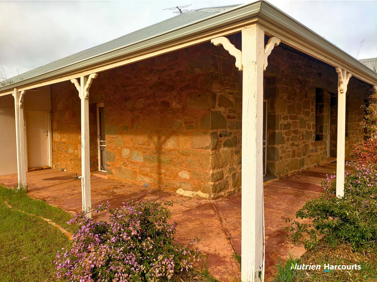 Click to view all images 18818 Great Eastern Highway Doodlakine WA 6411 - Image 3