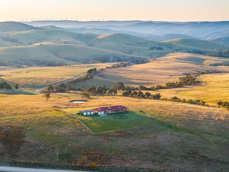 Click to view all images 30 Long View Road Big Hill NSW 2579 - Image 1