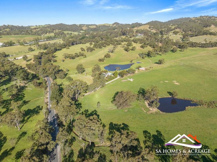 Click to view all images 16 Hill Road Kersbrook SA 5231 - Image 2
