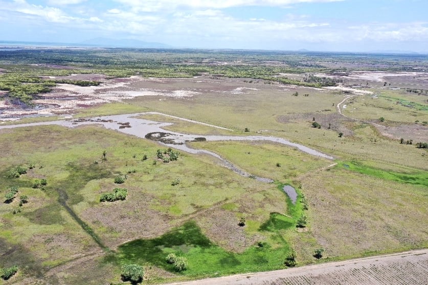 Click to view all images 118 Pyott Road Airdmillan QLD 4807 - Image 3