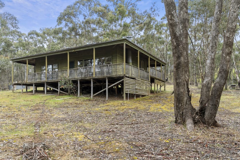 Click to view all images 290 Fells Gully Road Dunach VIC 3371 - Image 1
