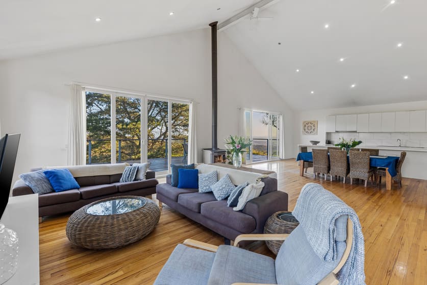 Click to view all images 1935 Old Sydney Road Wallan VIC 3756 - Image 3