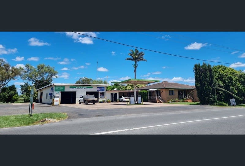 Click to view all images Service Station business for sale in Lockyer Valley Region QLD - Image 2