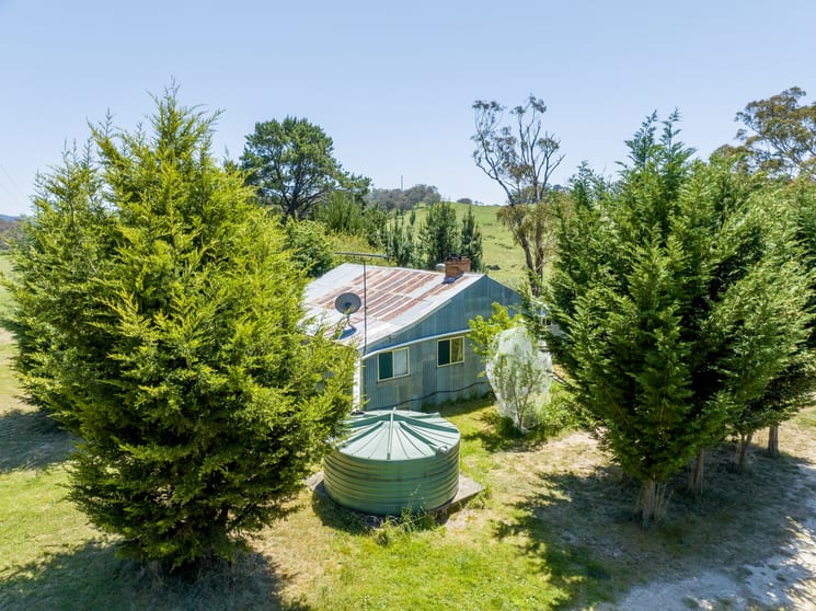 Click to view all images 139 Common Road Rockley NSW 2795 - Image 2