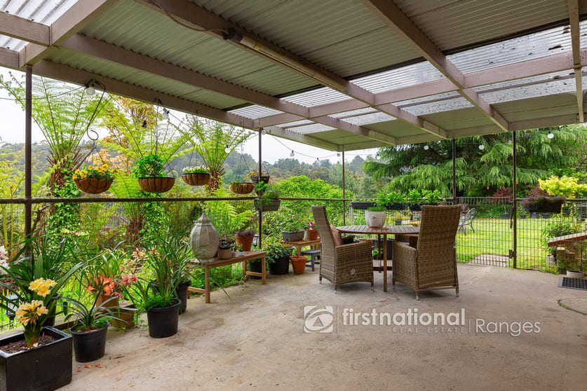 Click to view all images 35 McCarthy Road Olinda VIC 3788 - Image 3