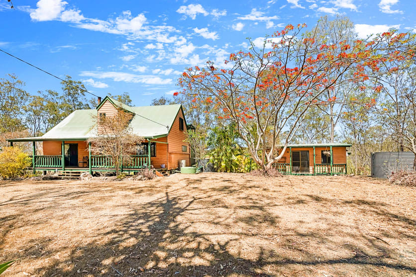 Click to view all images 124 Delaneys Road Horse Camp QLD 4671 - Image 1