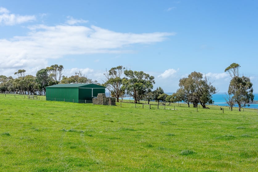 Click to view all images 44 Old Road Waitpinga SA 5211 - Image 3