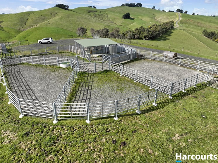 Click to view all images 250 Baker Road Krowera VIC 3945 - Image 3