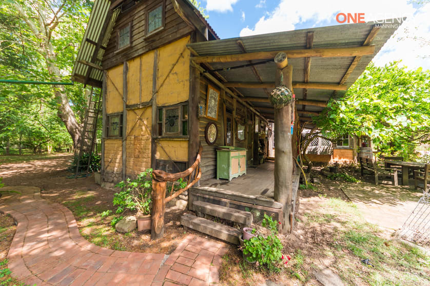 Click to view all images 334 Mount Coxcombe Road Upper Lansdowne NSW 2430 - Image 3