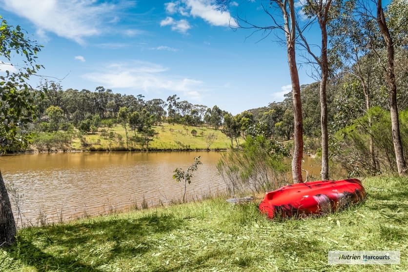 Click to view all images 300 Back Creek Road High Camp VIC 3764 - Image 3