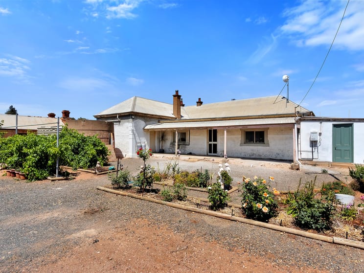 Click to view all images 1992 Frankton Road Neales Flat SA 5374 - Image 2