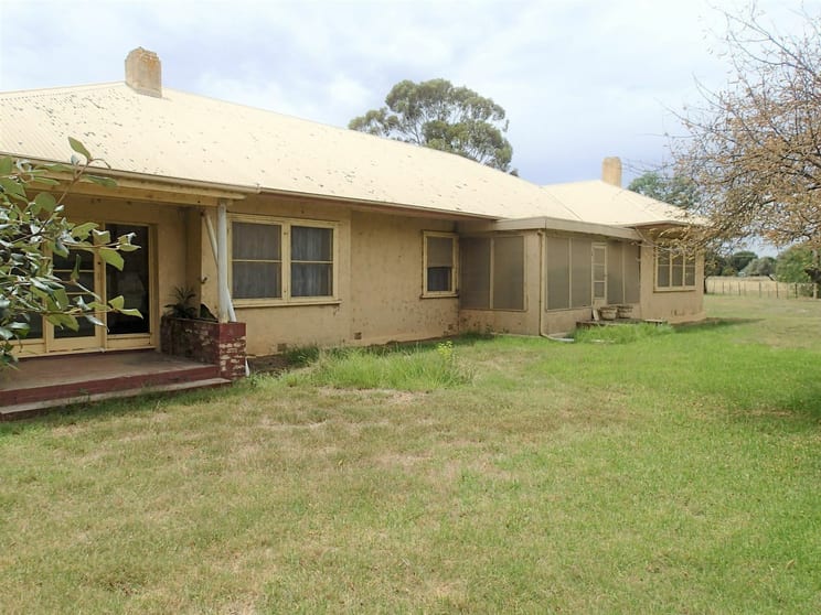 Click to view all images 'Ellerslie'/136 Bullecourt Rd Corowa NSW 2646 - Image 2
