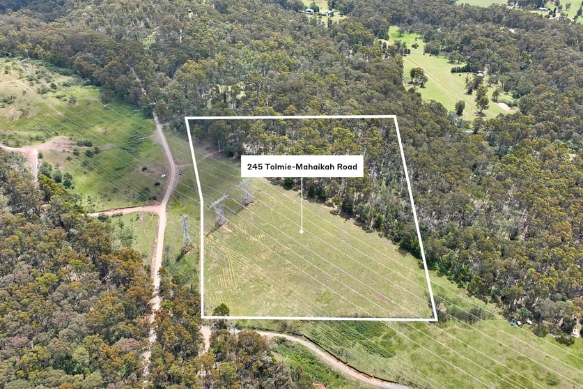 Click to view all images 245 Tolmie-Mahaikah Road Tolmie VIC 3723 - Image 2