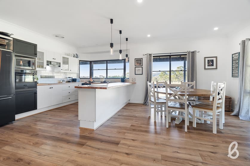 Click to view all images 43 Merchants Road Martins Creek NSW 2420 - Image 3