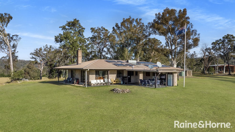 Click to view all images Ironbark Estate Lower Bugong Road Budgong NSW 2577 - Image 2