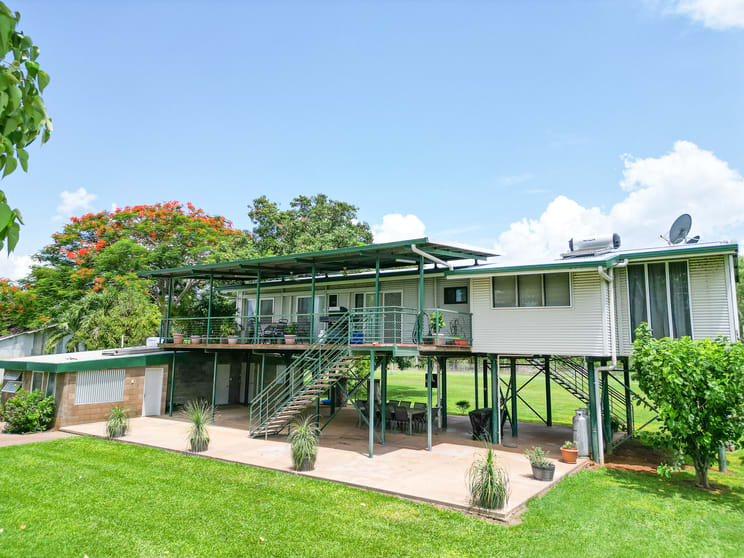Click to view all images 240 Cossack Road Katherine NT 0850 - Image 1