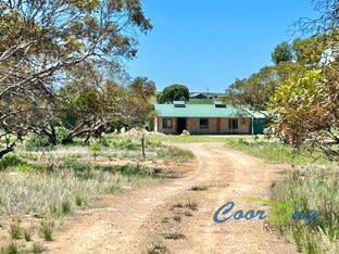 Click to view all images 409 Bowhill Road Burdett SA 5253 - Image 2