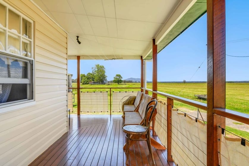 Click to view all images 51 Hat Head Road Kinchela NSW 2440 - Image 2