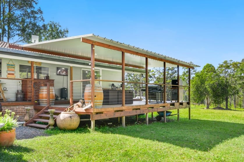 Click to view all images 74 Rodeo Drive Kundabung NSW 2441 - Image 1