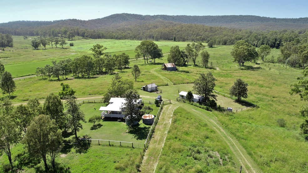Click to view all images 65 Heise Summerholm QLD 4341 - Image 1