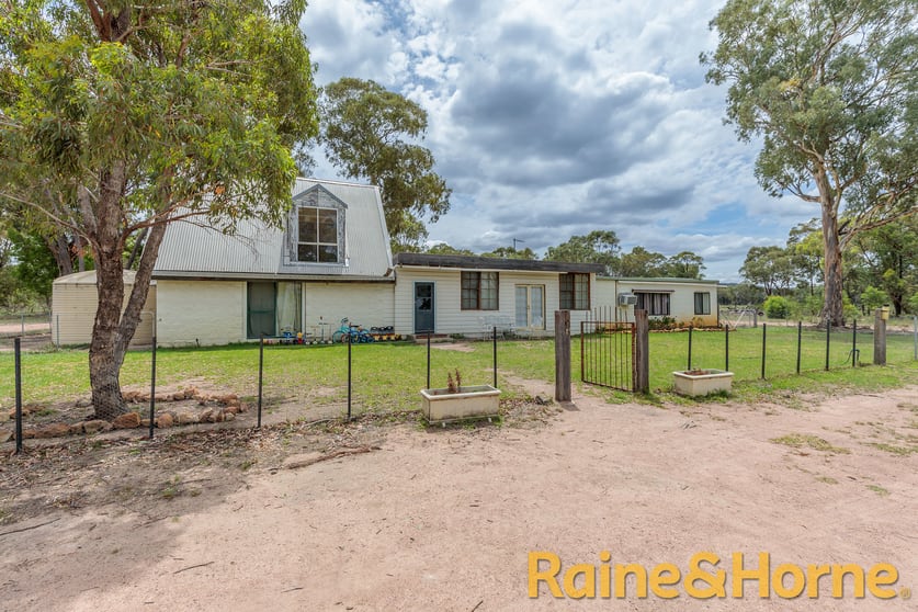 Click to view all images 233R Peak Hill Road Dubbo NSW 2830 - Image 3