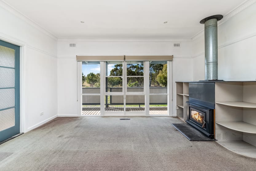 Click to view all images 4090 McIvor Highway Heathcote VIC 3523 - Image 3