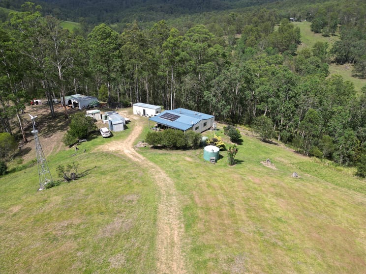 Click to view all images 400 Cells River Road Yarrowitch NSW 2354 - Image 1