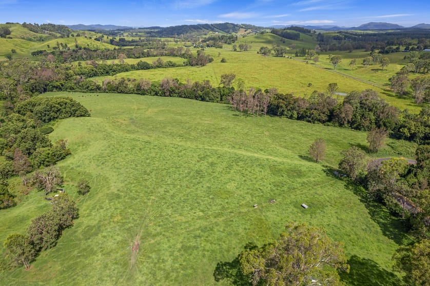 Click to view all images 475 Diamondfield Road Kandanga QLD 4570 - Image 1