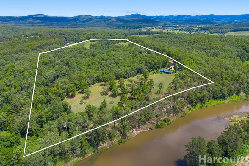 Click to view all images 3238 Oxley Highway Hartys Plains NSW 2446 - Image 3