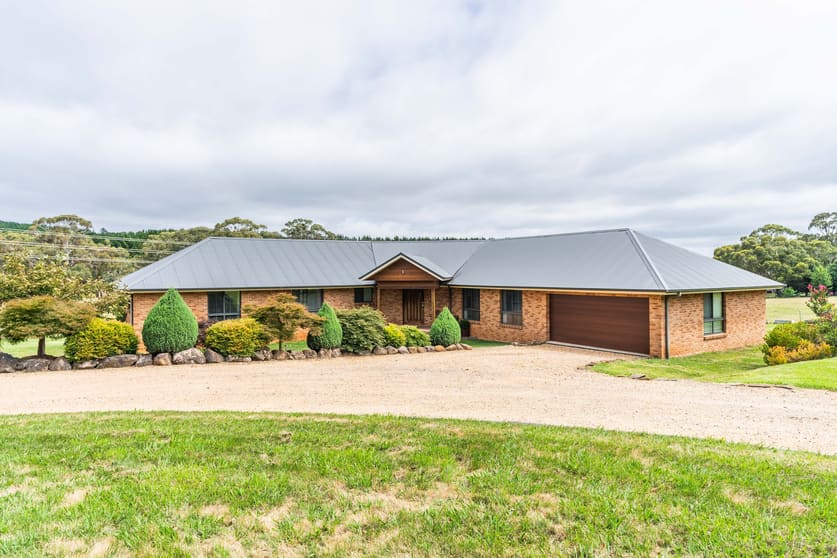 Click to view all images 460 Cadia Road Orange NSW 2800 - Image 2