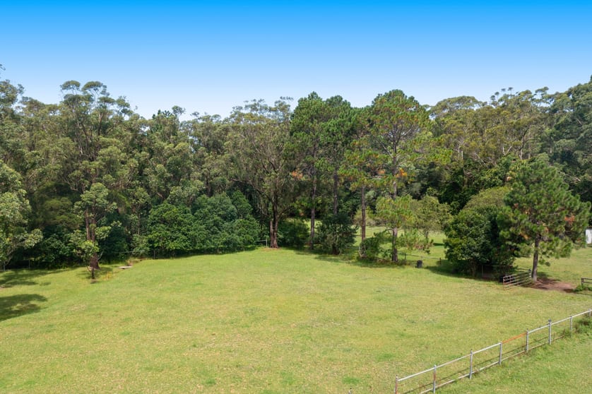 Click to view all images 56 Bourke Avenue Yattalunga NSW 2251 - Image 3